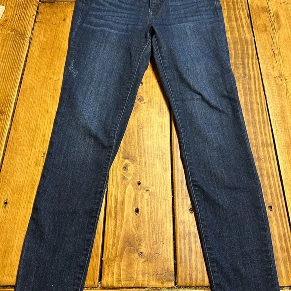 Judy Blue Skinny Blue Jeans Raw Edge Size 27/5 - Picture 2 of 8